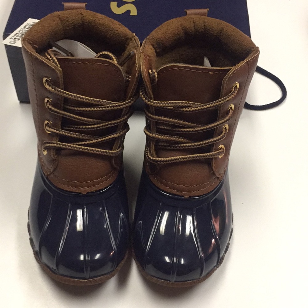 Toddler duck boots